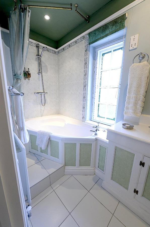 Meryan House Hotel Taunton Δωμάτιο φωτογραφία